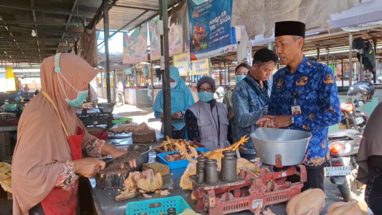 Jelang Nataru, DKPP Kota Kediri Sidak Harga Dan Ketersediaan Daging