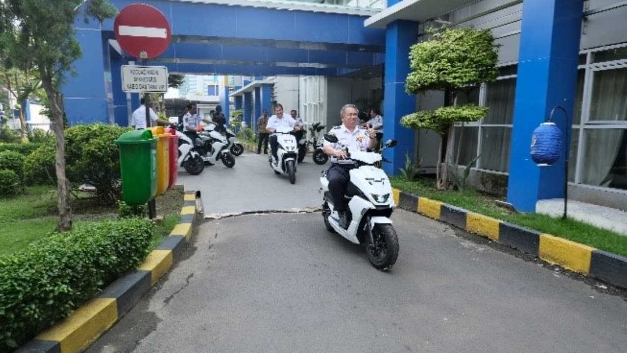 Dishub Jatim Apresiasi Motor Listrik EVITS, Solusi Transportasi Ramah Lingkungan