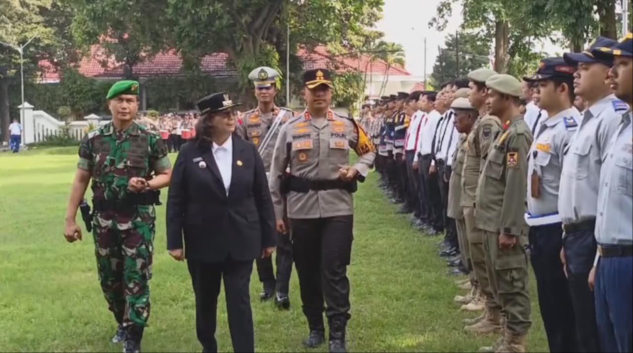 Polres Kediri Kota Gelar Apel Pasukan Operasi Lilin Semeru 2024 untuk Pengamanan Nataru