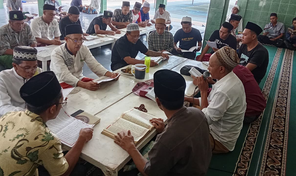 Sambut Malam Satu Rajab dan Tahun Baru Warga Binaan Lapas Banyuwangi,Gelar Khataman Alquran