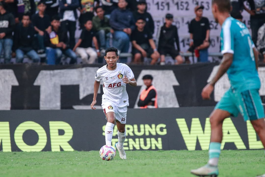 Persik Kediri Berpisah dengan Evan Dimas Darmono