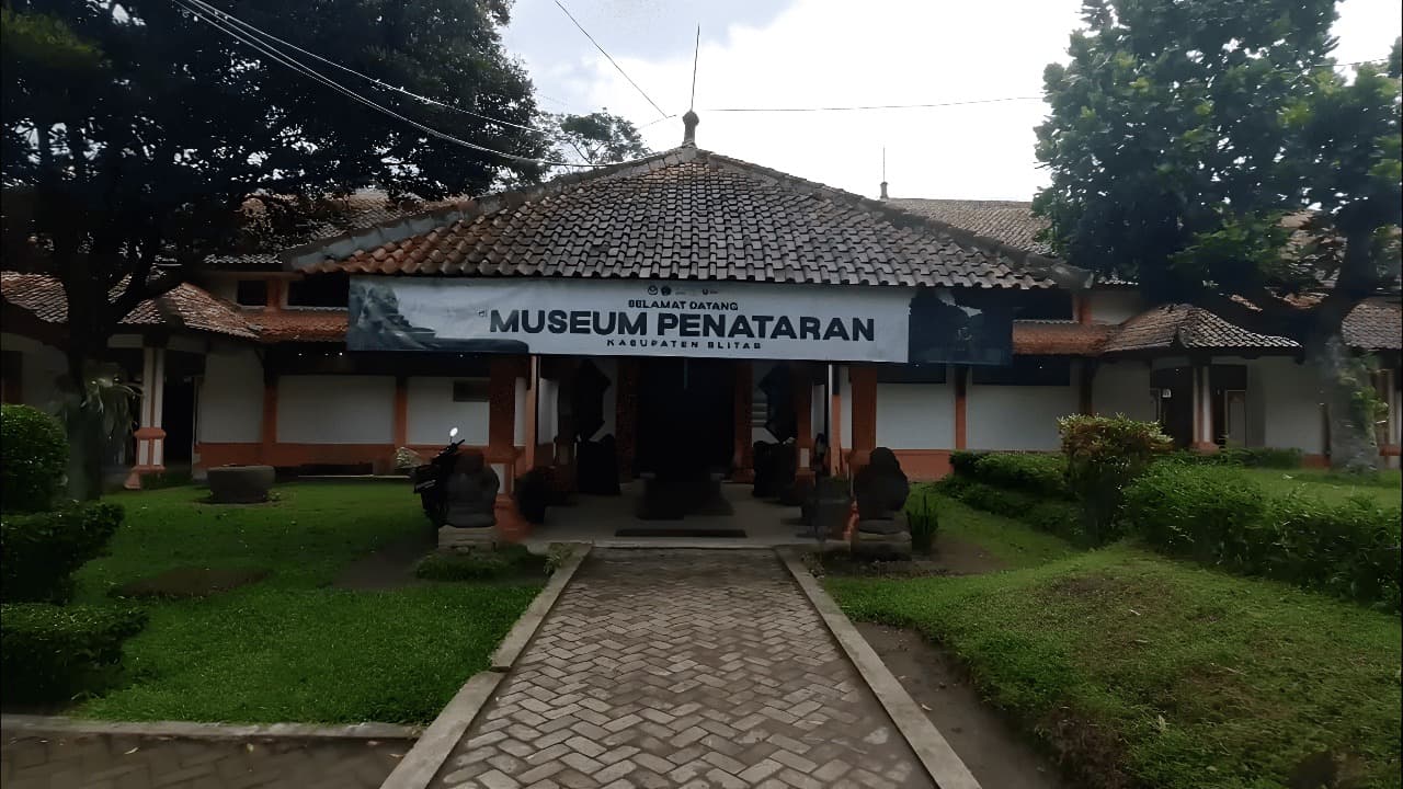 Menelisik Berbagai Koleksi Benda Cagar Budaya di Museum Penataran