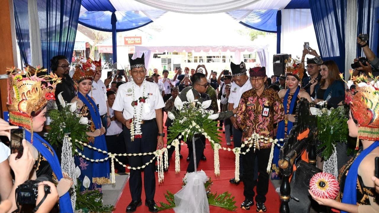 KAI Resmikan Bangunan Baru Stasiun Banyuwangi Kota