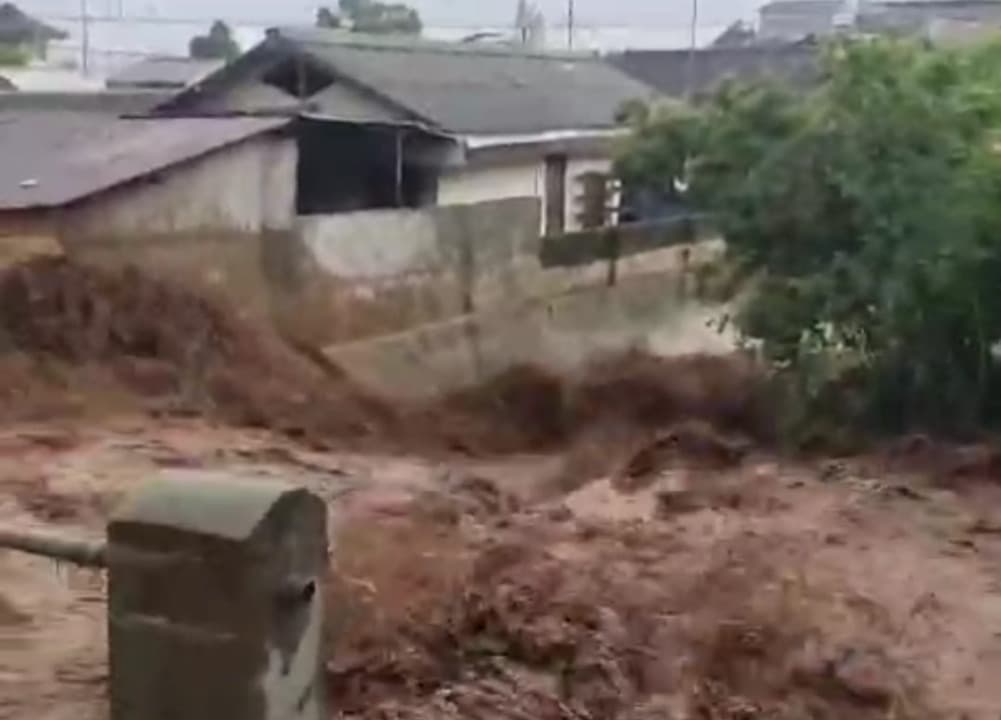 Banjir Bandang Rengel Tuban, Kades: Bencana ini yang Paling Parah