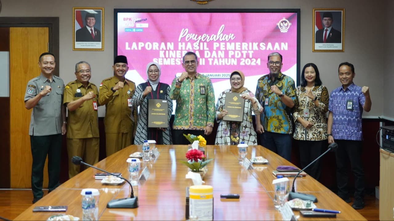 BPK Jatim Serahkan LHP Penanggulangan Bencana Kabupaten Lumajang