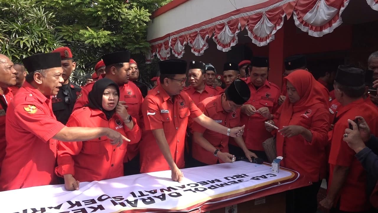 HUT ke-52 PDIP, Kader Gelar Cap Jempol Darah Setia pada Megawati