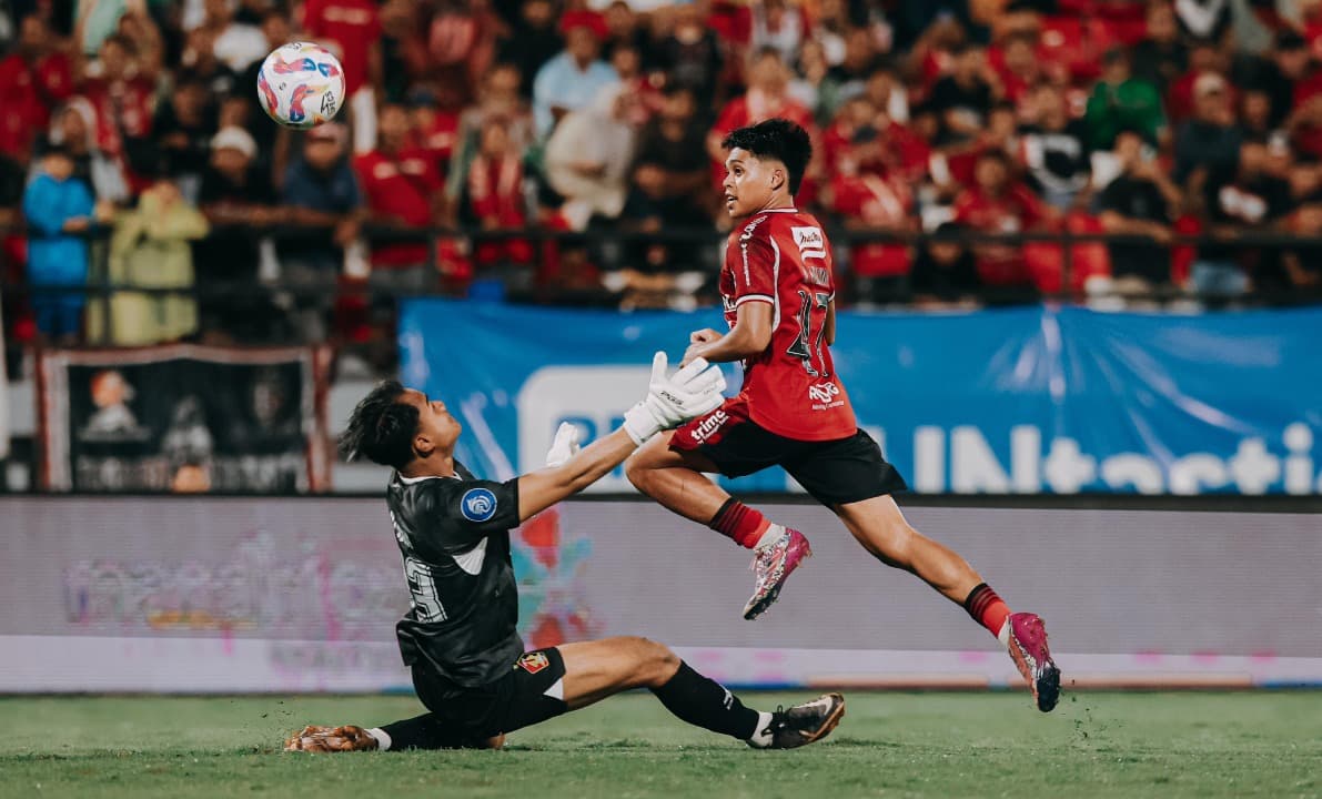 Majed Osman Cetak Brace, Persik Permalukan Bali United 1-3