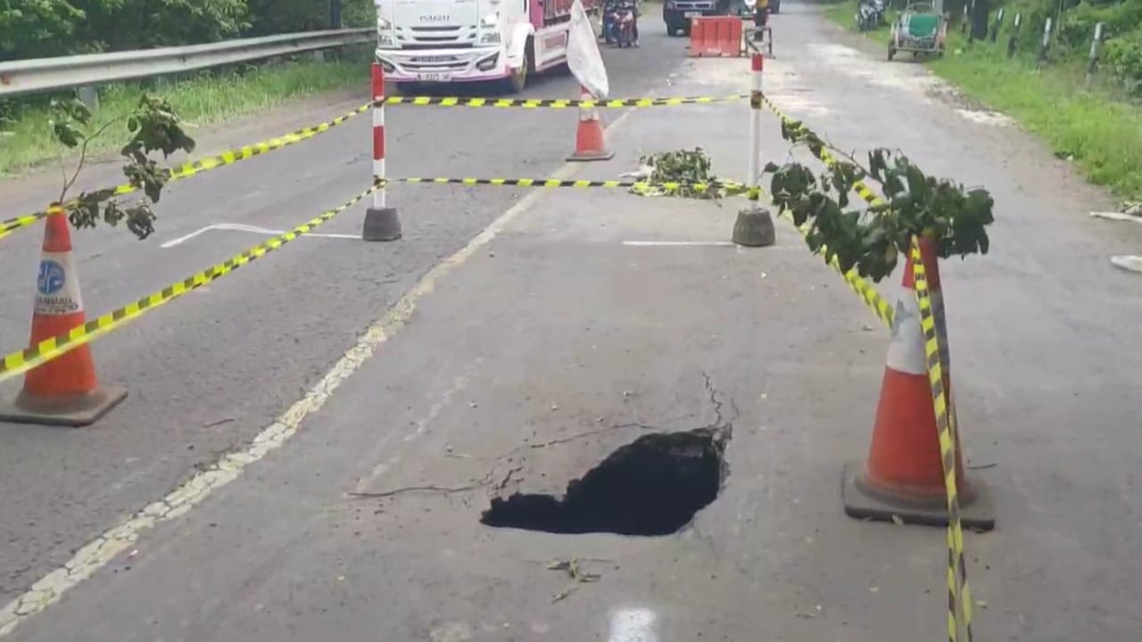 Jalan Pantura Banyuglugur Amblas, Lalu Lintas Terganggu