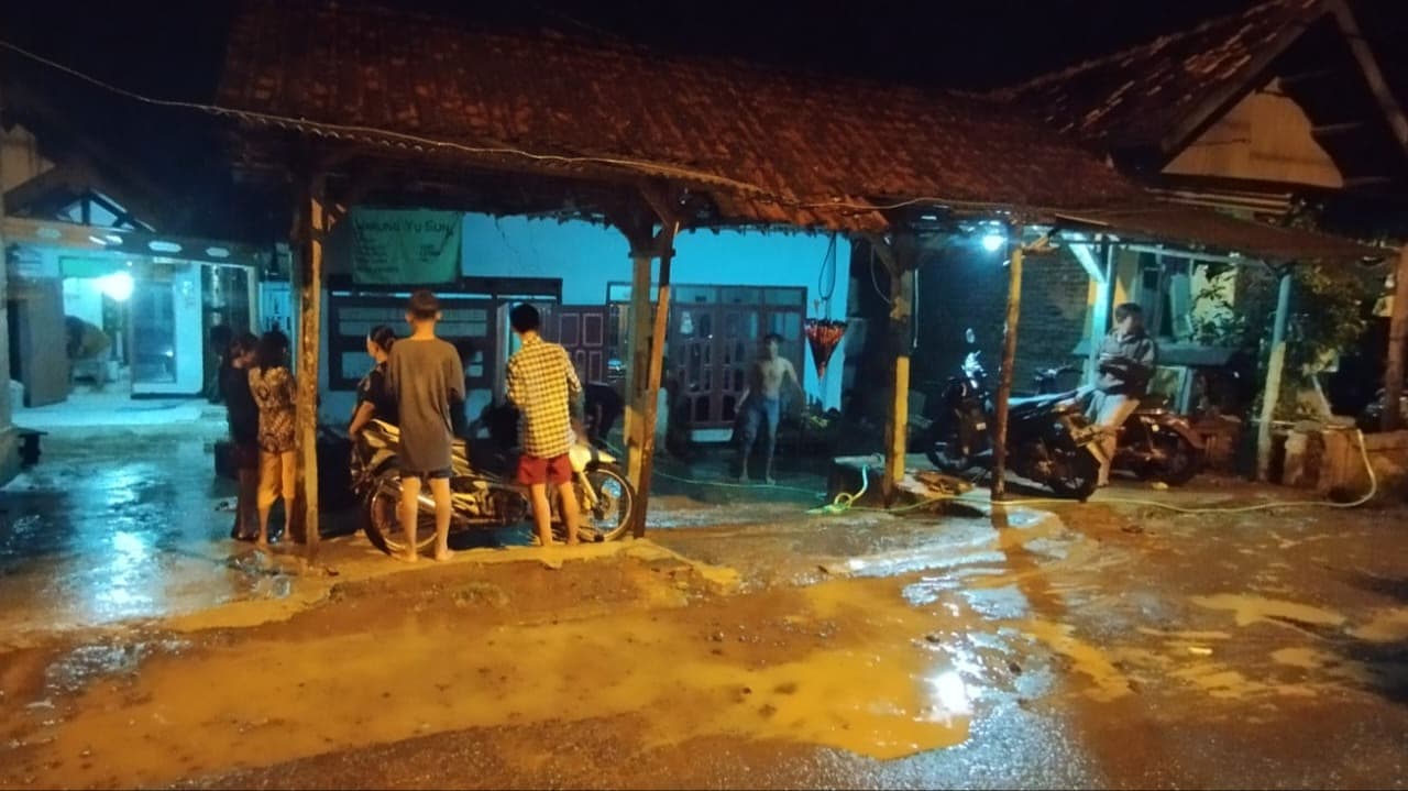 Kali Putih Meluap, 49 Rumah Warga di Trowulan Mojokerto Terendam Banjir