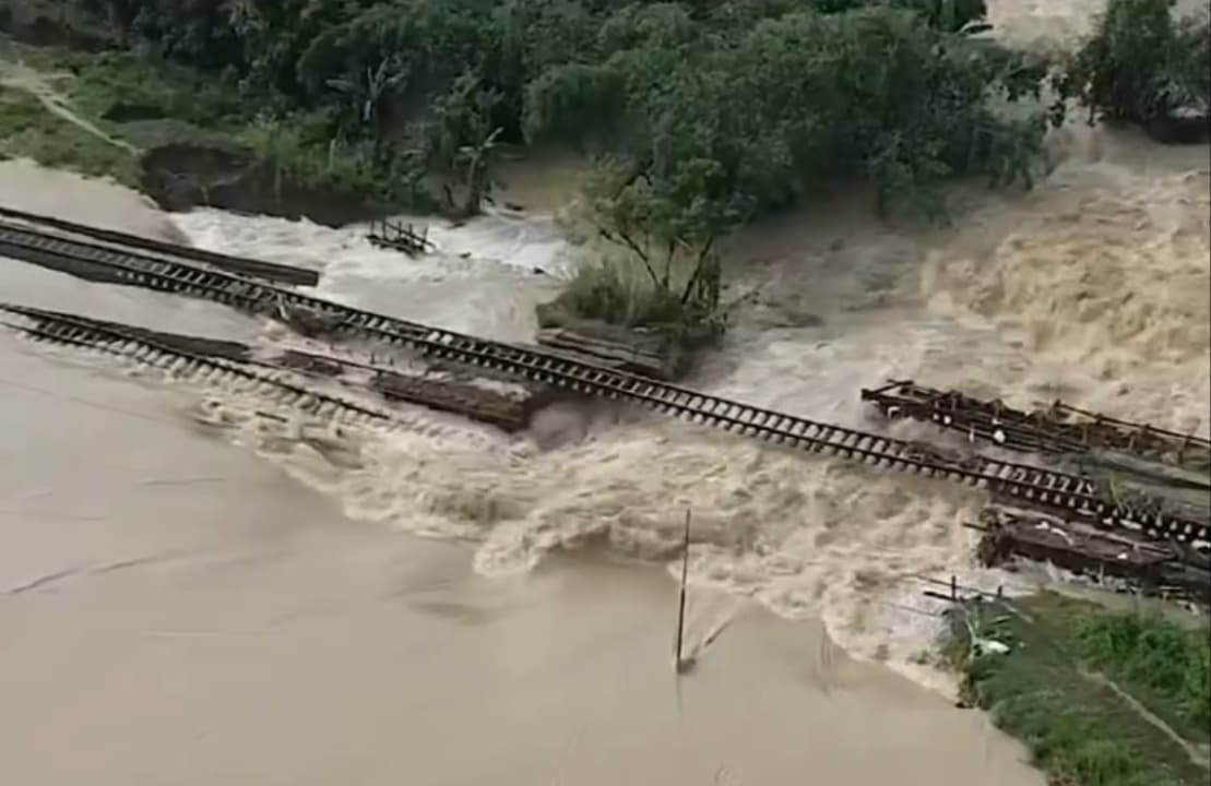 Banjir di Grobogan, Rute KA Argo Bromo, Sembrani dan Ambarawa Berubah