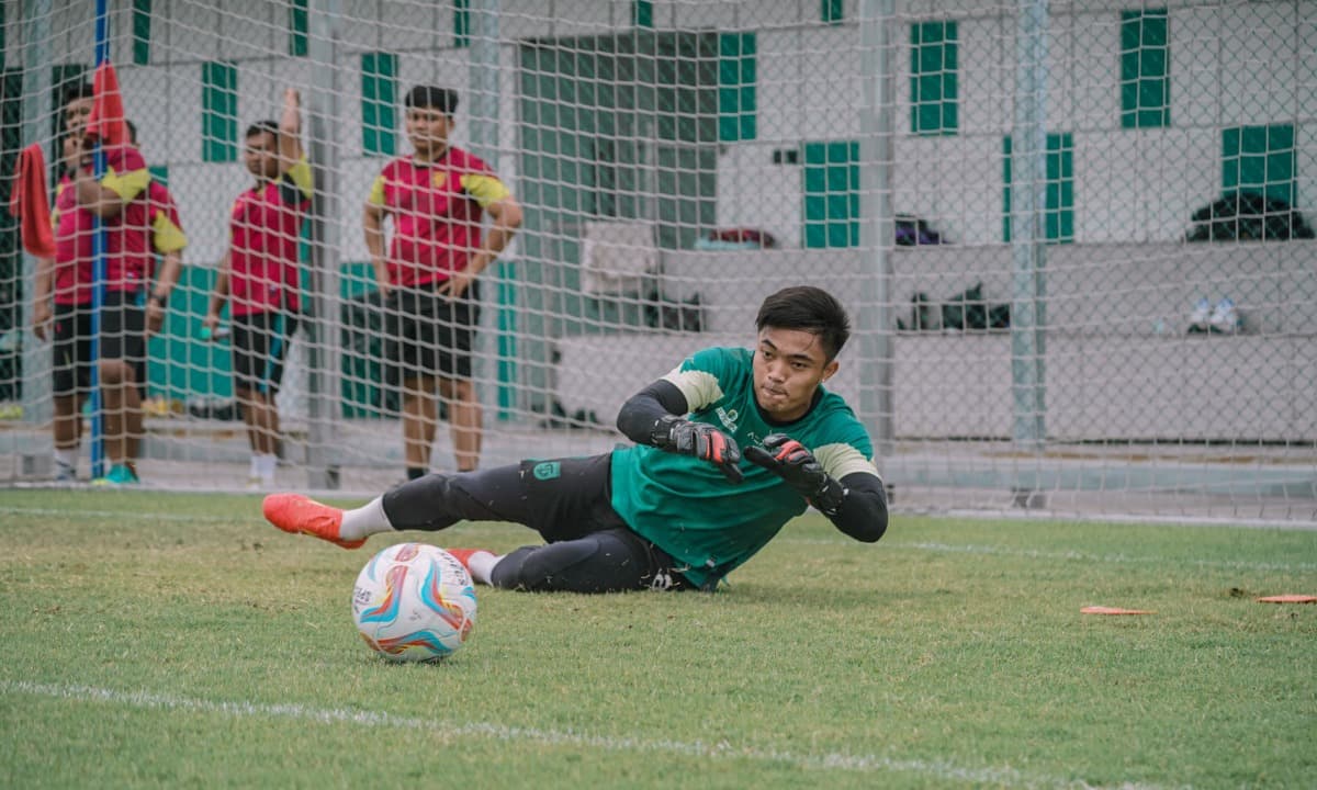 Ernando Sutaryadi Perpanjang Masa Baktinya Bersama Persebaya