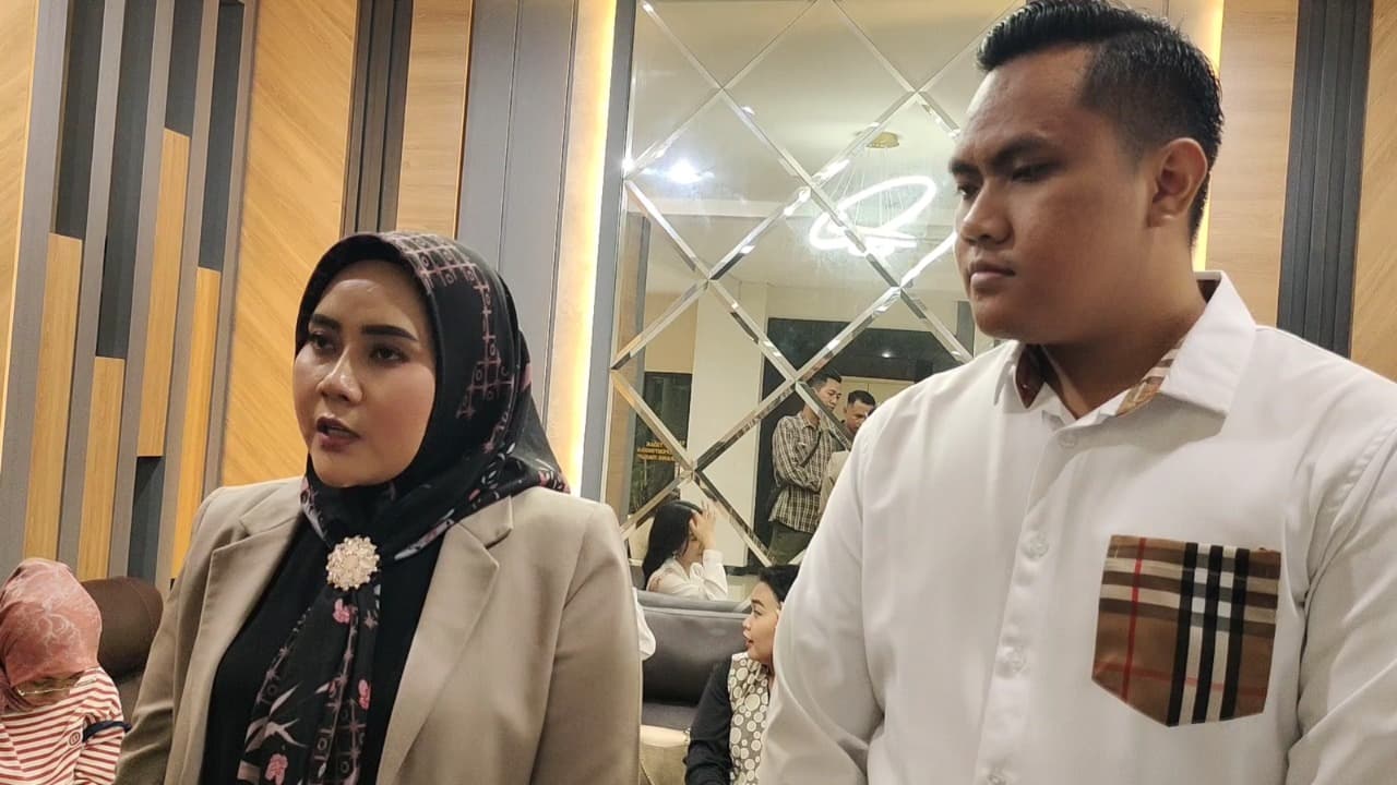 Kepergok Simpan Video Syur, Karyawan BUMN di Gresik Hajar Istri