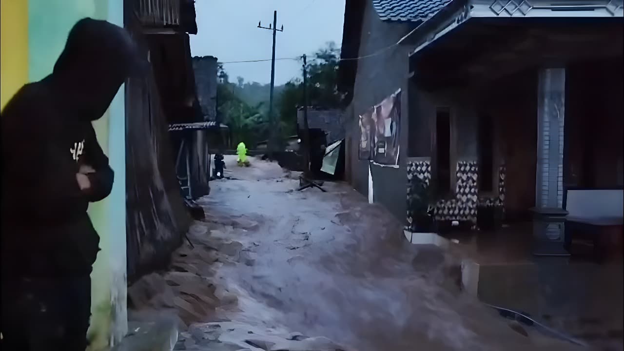 Banjir Susulan Terjang Wonoboyo Bondowoso, Puluhan Rumah Warga Terendam