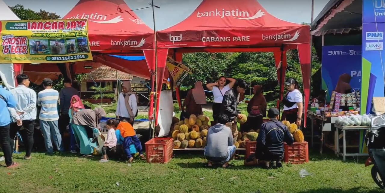 Kebonrejo Bazar Durian, Cicipi Rasa Unik Ratusan Varietas