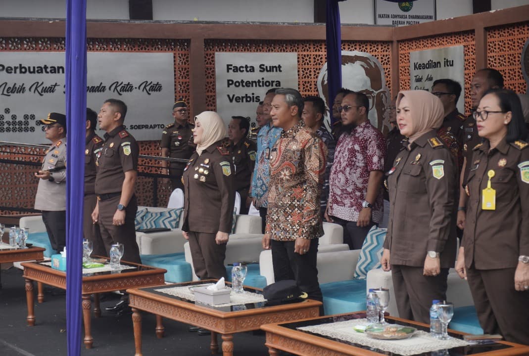 Gedung Pelayanan Publik Kejari Pacitan Diresmikan, Diberi Nama Prof. Dr. Mia Amiati