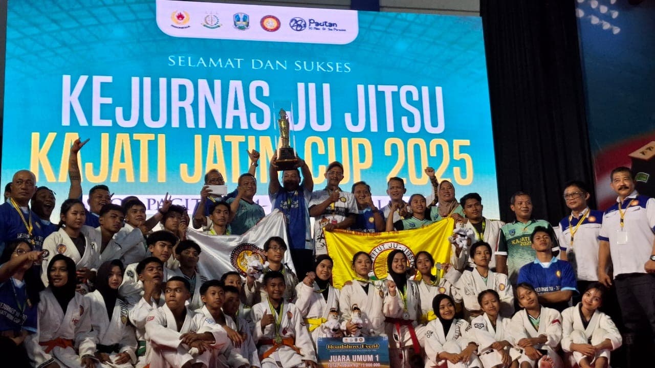 Jawa Timur Juara Umum Kejurnas Ju-jitsu Piala Kejati Jatim