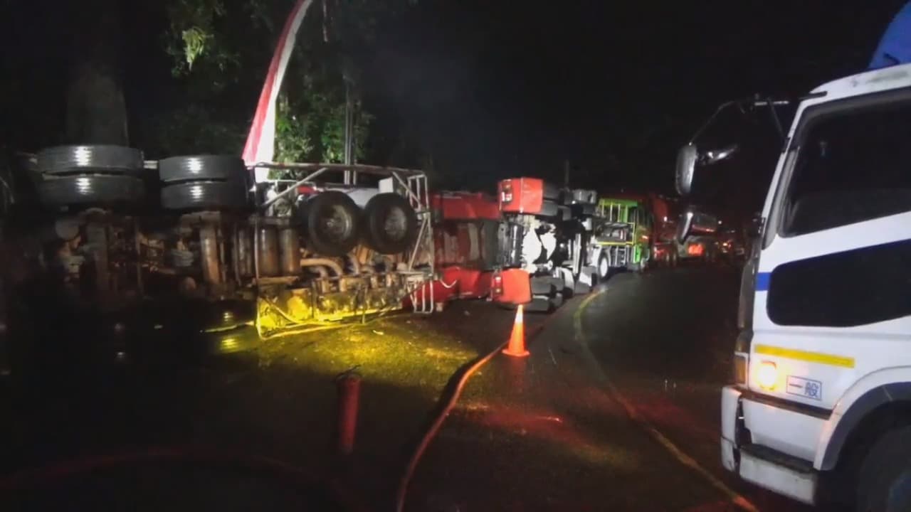 Rem Blong, Truk Tangki Pertamina Terguling di Gunung Gumitir Jember