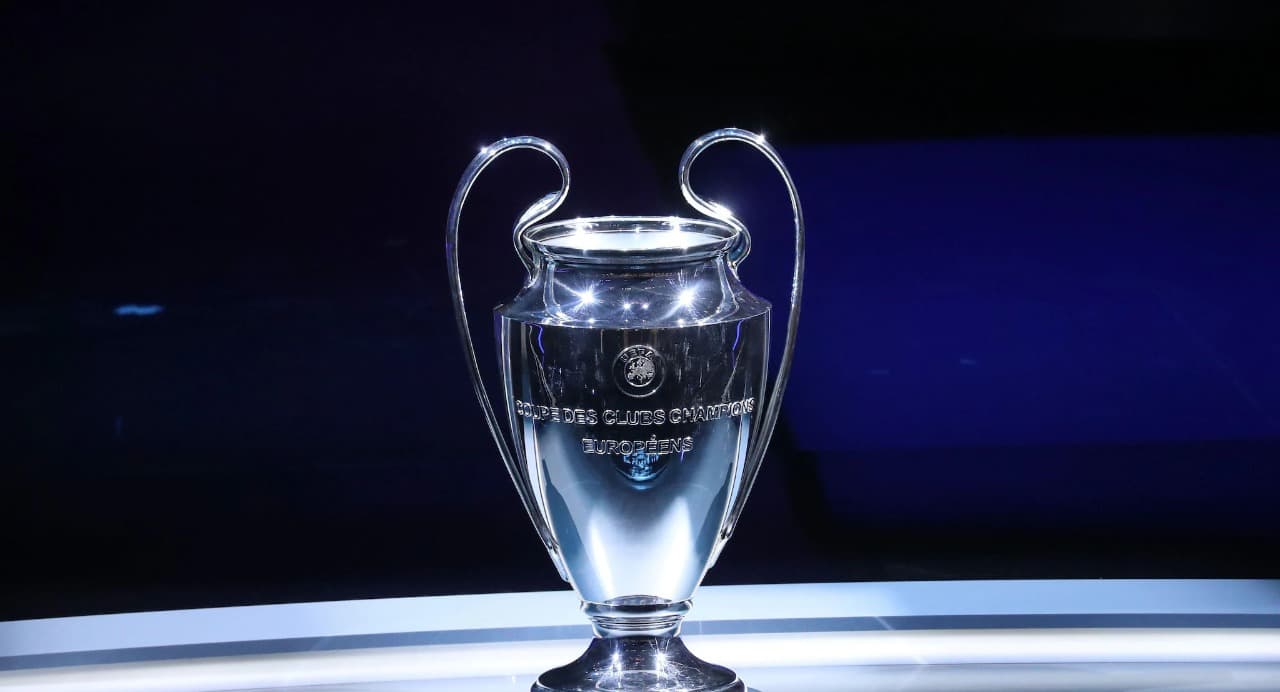 Daftar Lengkap Klub yang Lolos ke Babak 16 Besar Liga Champions 2024/2025