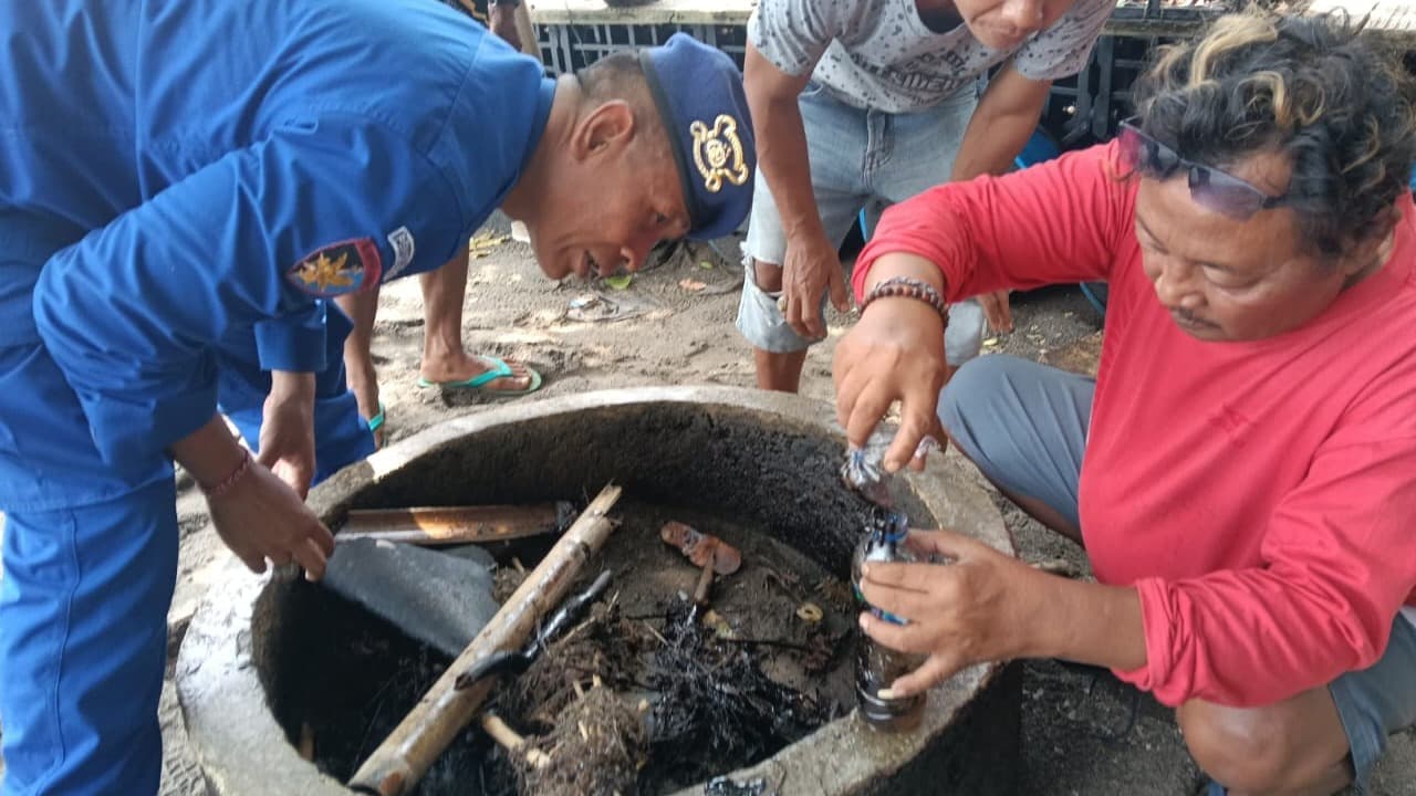 Polresta Banyuwangi Selidiki Cemaran Oli di Pantai Bangsring Underwater Banyuwangi