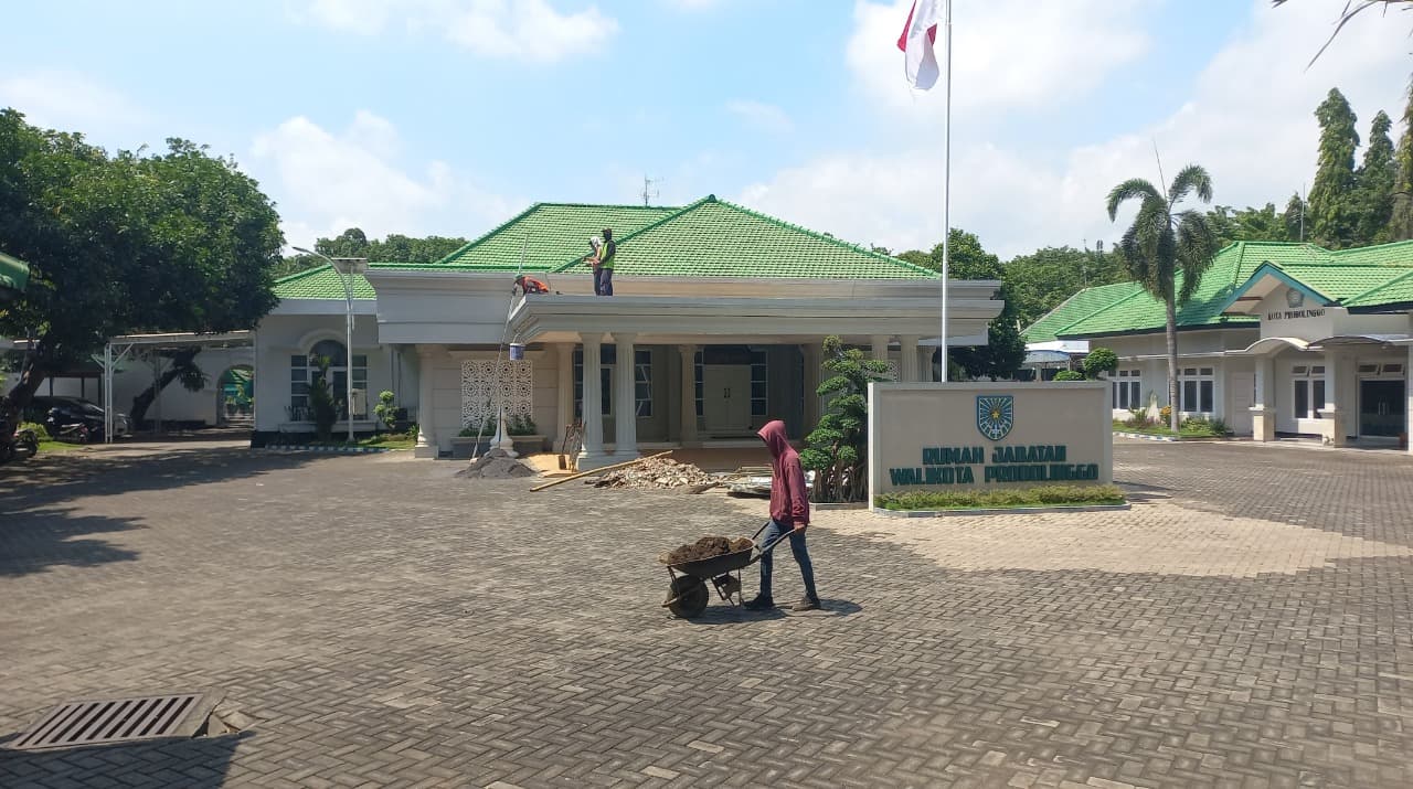 Kubah Rumah Dinas Ikut Dibongkar, Wali Kota Probolinggo: Tidak Ada Biaya Khusus