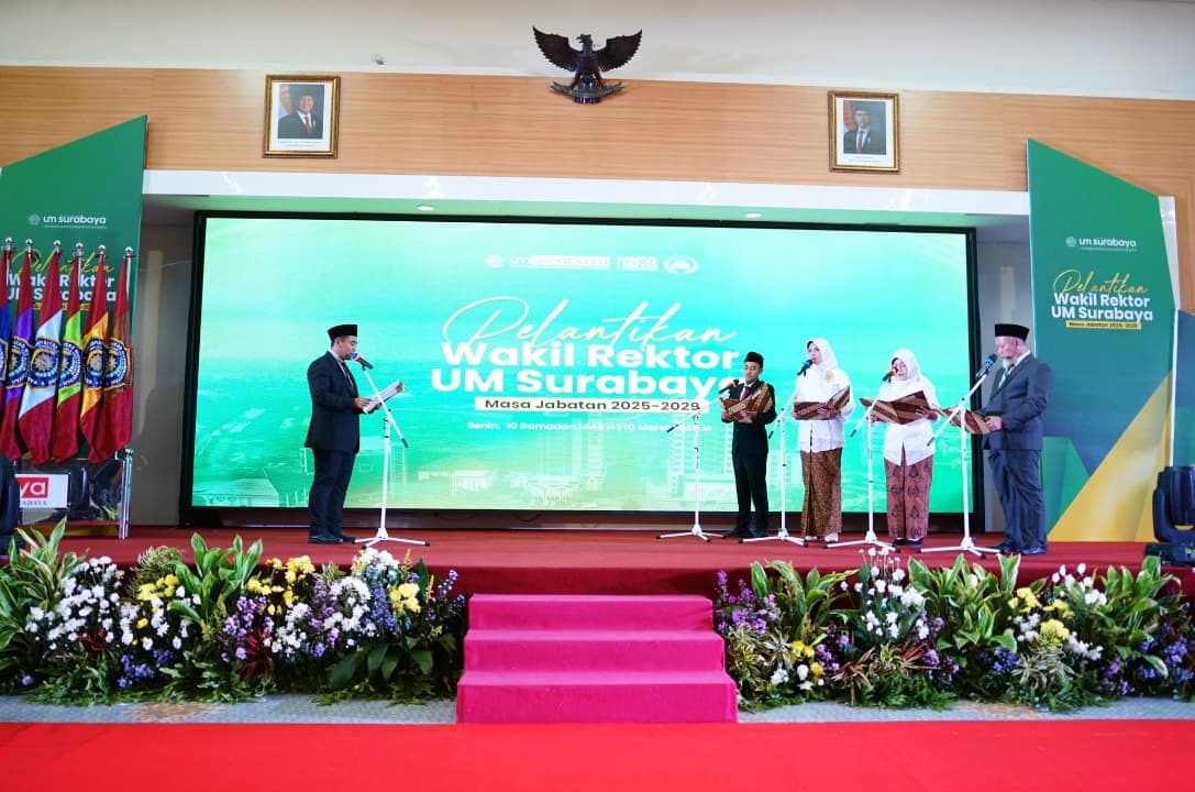 Rektor UM Surabaya Resmi Lantik Empat Warek Baru Periode 2025-2029