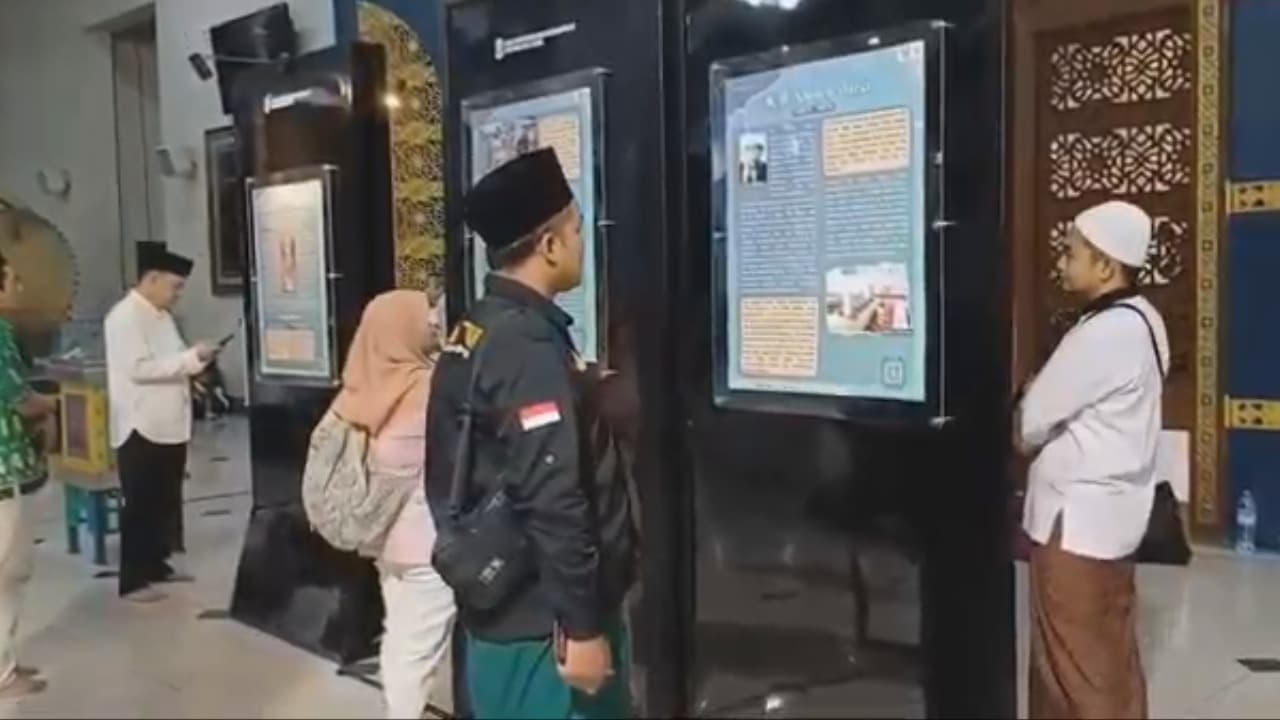 Disperpusip Jatim Pamerkan Literatur Karya Ulama Nusantara di Masjid Al-Akbar Surabaya