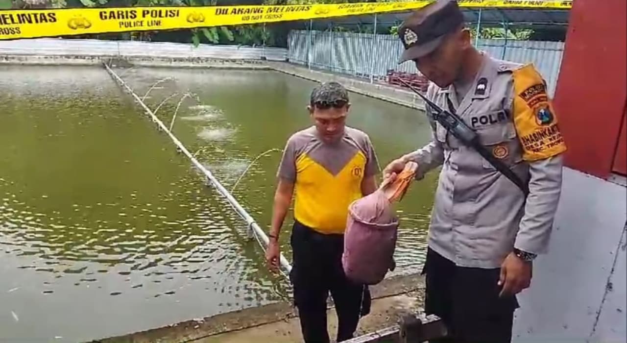 Hendak Ambil Boneka, Balita Tewas Tenggelam di Kolam Pancing Mojokerto