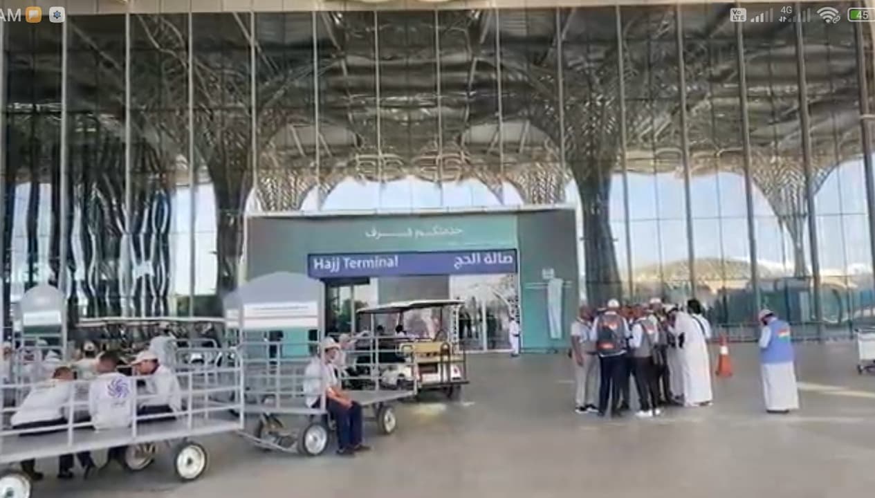 Jemaah Haji Indonesia Tiba di Madinah, Ini Jadwal dan Hotelnya