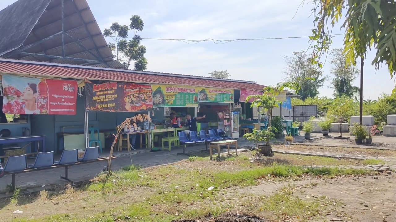 Kios Kurang Strategis, Pedagang Terminal Kian Terdesak Omset Menurun Drastis