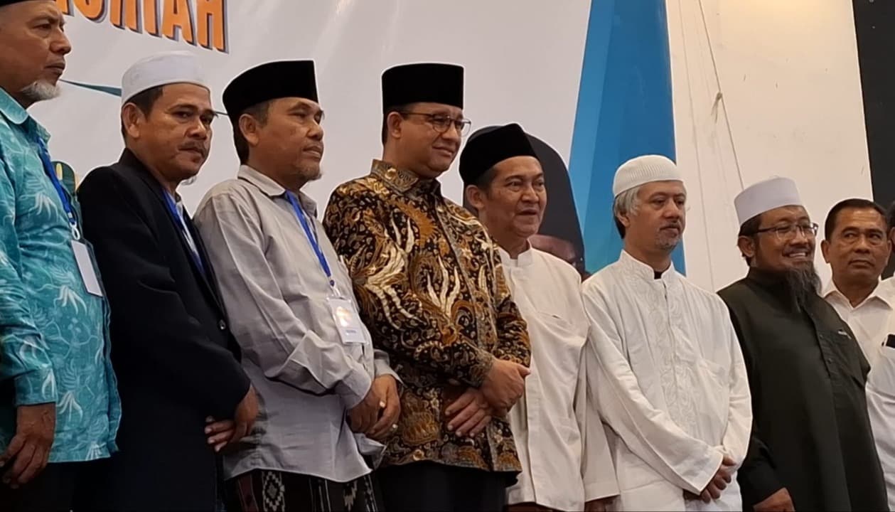 Anies Baswedan Halal Bihalal Di Kediri Dihadiri Ribuan Simpatisan