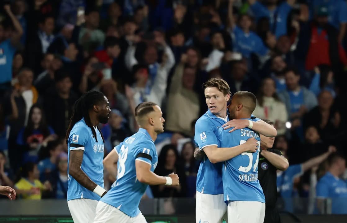 Inter Milan dan Napoli Sama-sama Menang, Siapa yang Bakal Juara Liga Italia 2024/2025?