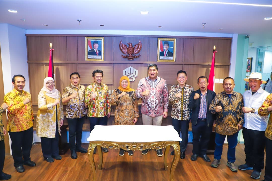 Khofifah-Emil Bersama PWI dan SPSI Jatim Temui Menteri PKP, Bahas Rumah Untuk Wartawan dan Buruh