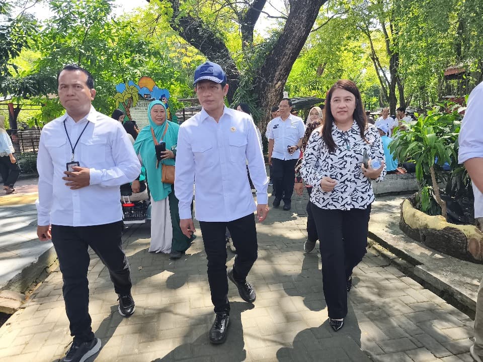 Menteri Lingkungan Hidup Apresiasi Gubernur Khofifah Terapkan Inovasi Berseri