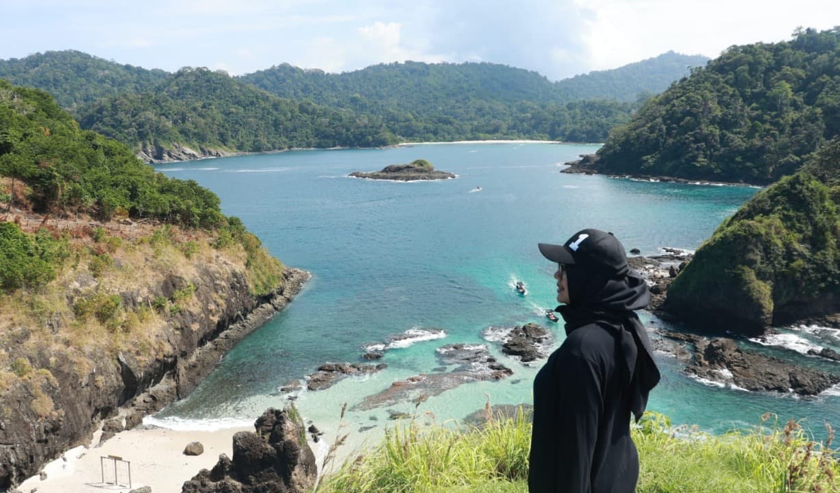 Pulau Bedil, Destinasi Wisata Baru dengan Gugusan Pulau Eksotis di Banyuwangi