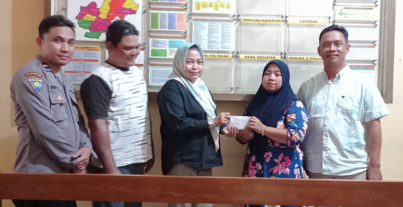 Dimediasi Polsek Perak, Insiden Plafon Puskesmas Ambrol Berakhir Damai