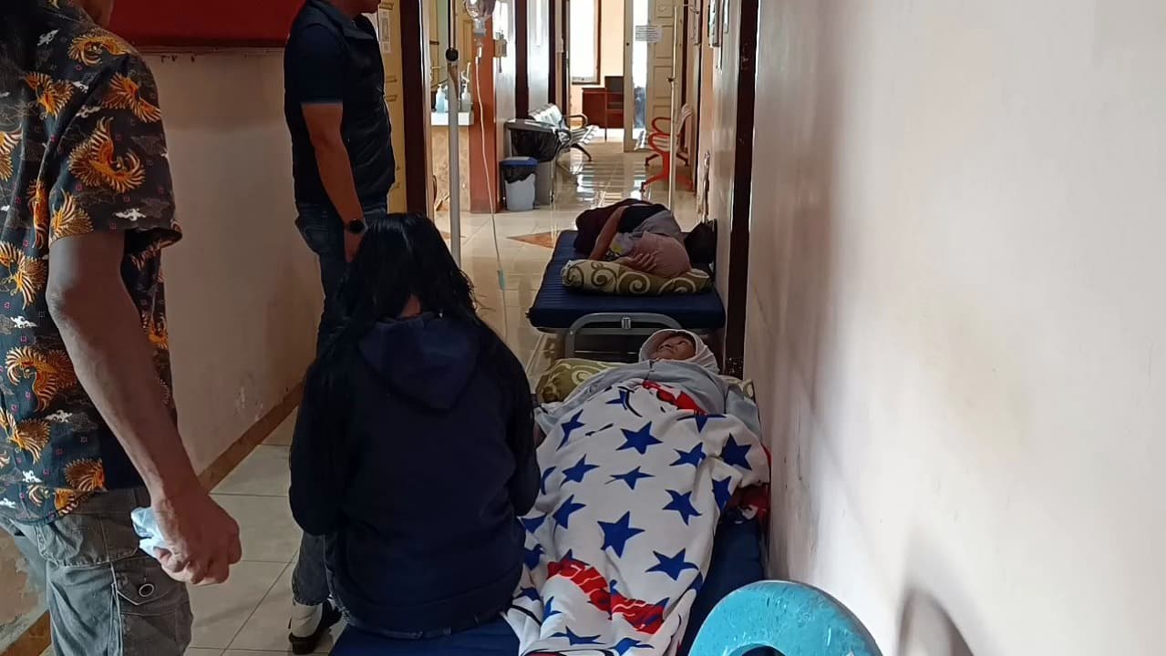60 Lansia di Blitar Keracunan Kolak Kacang Hijau, 19 Masih Dirawat