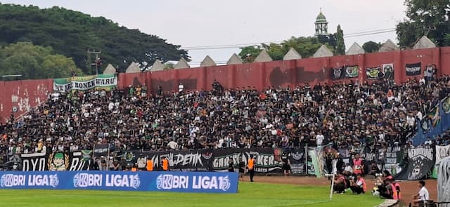 Persebaya dan Persik Dapat Sanksi Buntut Kehadiran Bonek di Stadion Brawijaya