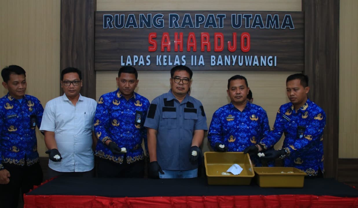 Paket Sabu dalam Lontong di Gagalkan Petugas Lapas Banyuwangi