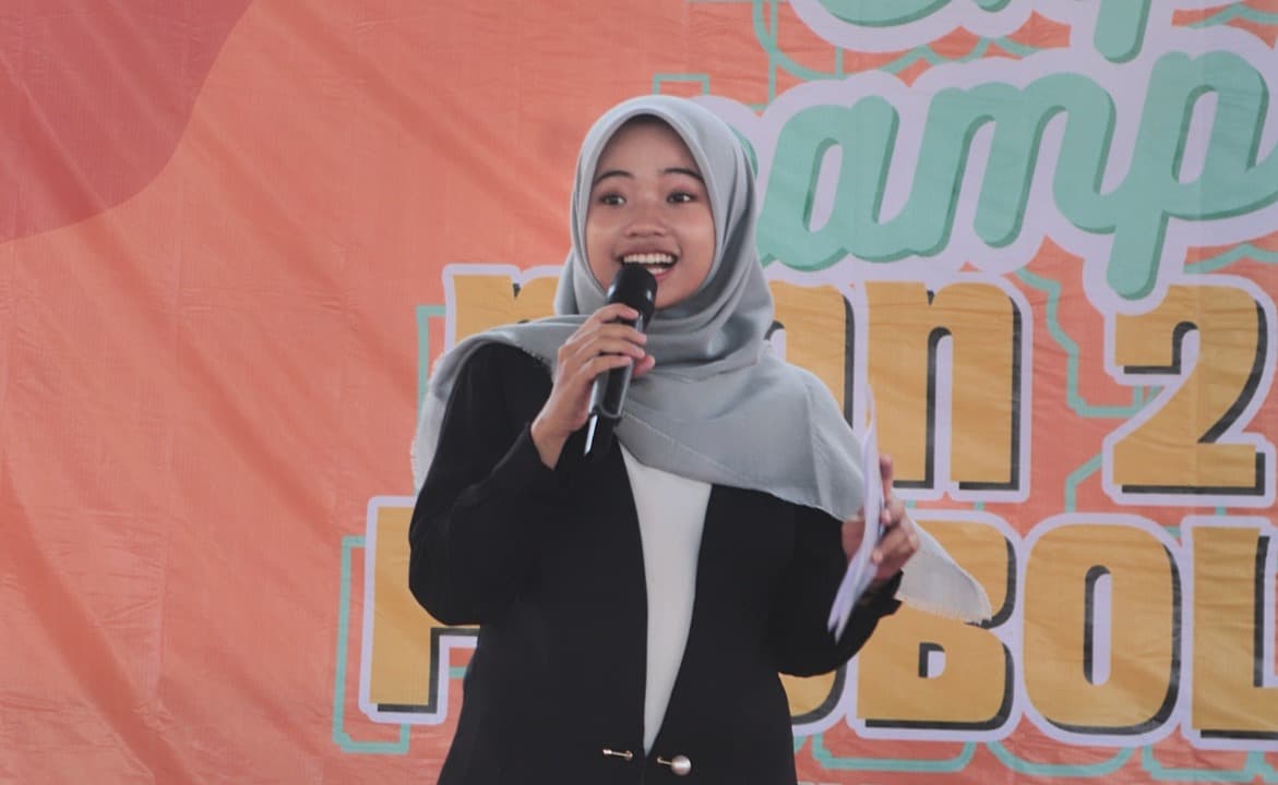 Profil Indanaa Zulfaa’, Mahasiswa Ilmu Komunikasi yang Bersinar Lewat Public Speaking