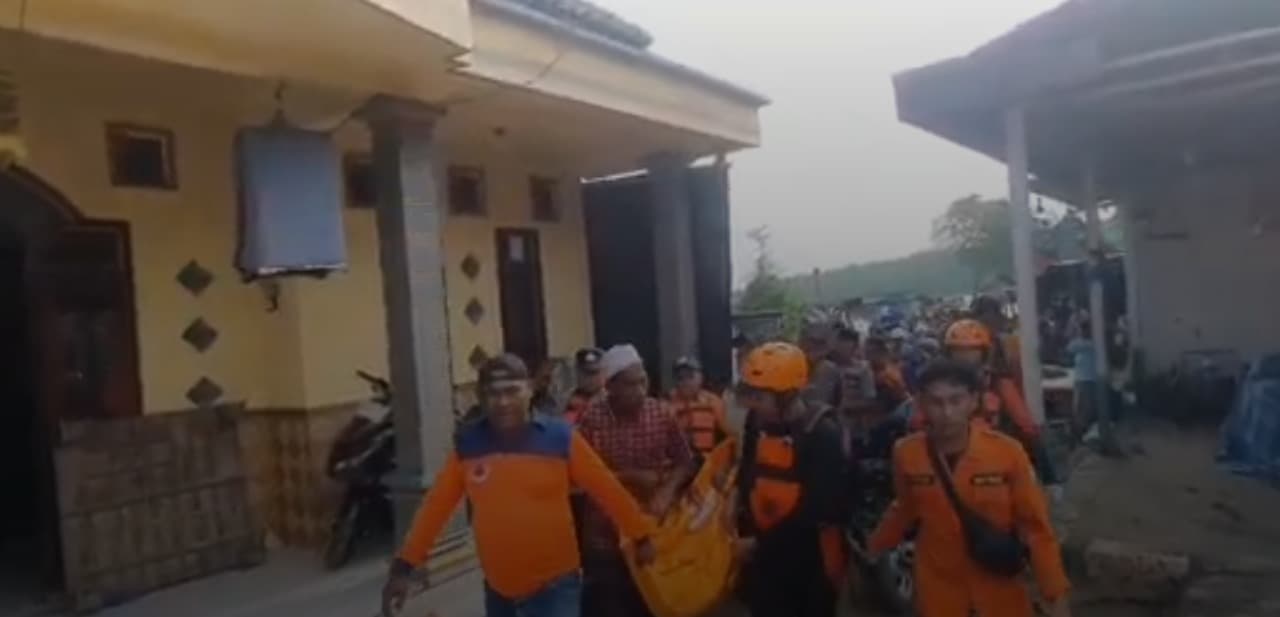 Menunggu Suami Nyari Kepiting, Wanita Hamil Ditemukan Tewas di Sungai Marparan Sampang