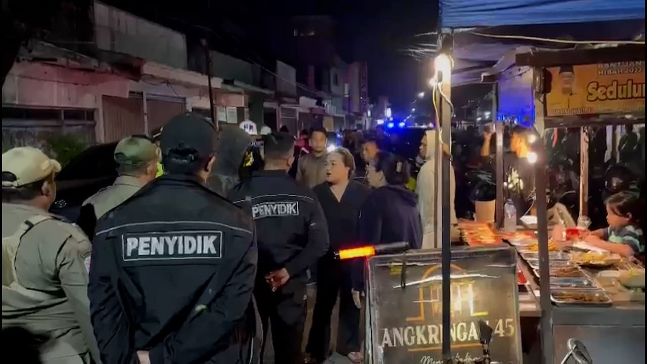 Hampir Ricuh, Penertiban PKL di Jl. Pattimura Kota Kediri Antara Petugas Dengan PKL