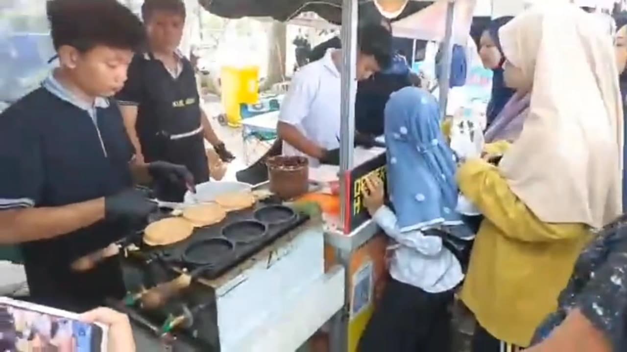 Jajanan Viral "Koin Mozarella" Banjiri Peminat di Bazar Taman Hijau SLG Kediri