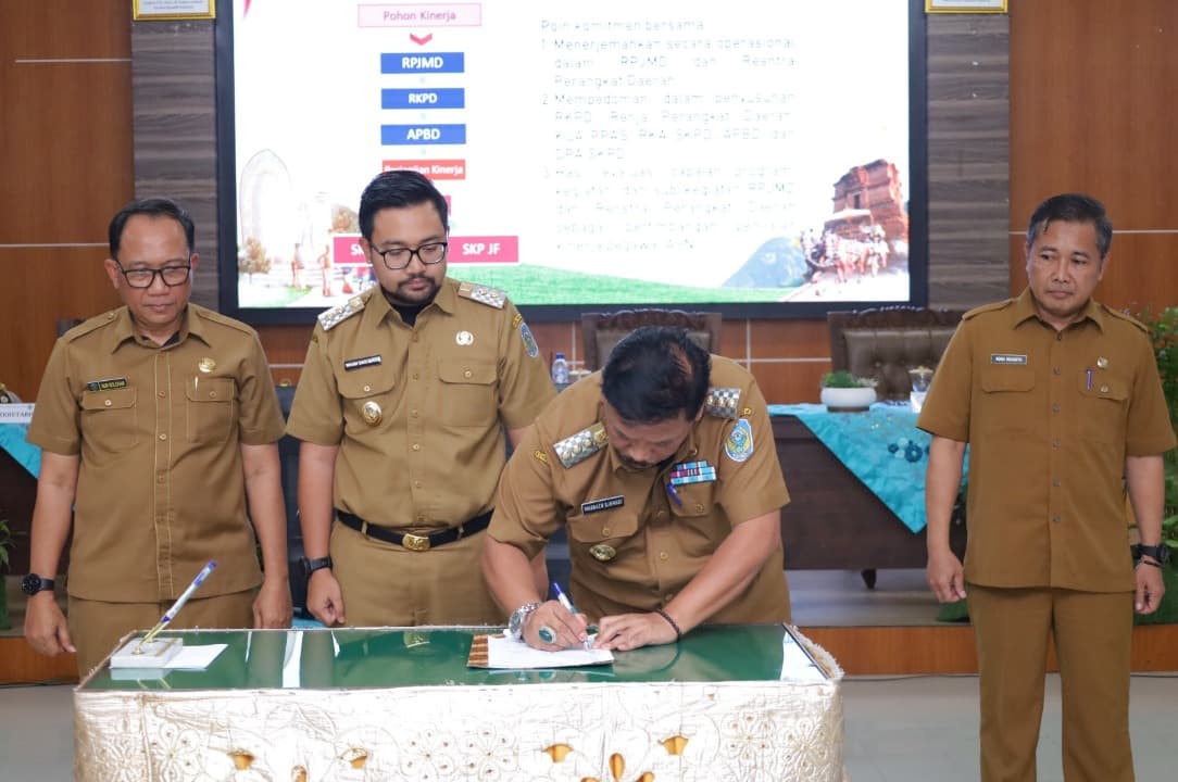 100 Hari Kepemimpinan Marhaen-Trihandy, Nganjuk Raih 12 Prestasi Membanggakan