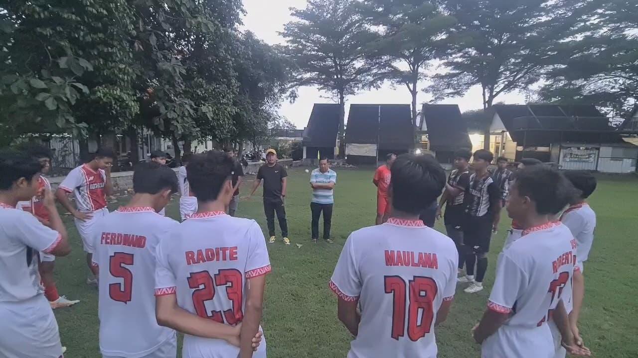 Tim Sepak Bola Porprov Blitar Bakal Diperkuat Pemain Timnas Riski Afrisal