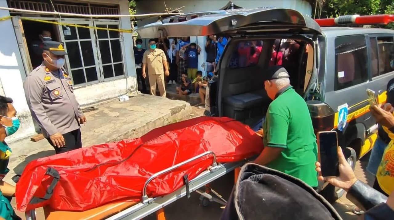Wanita Muda asal Pasuruan Ditemukan Tewas Tanpa Busana di Rumah Kekasihnya