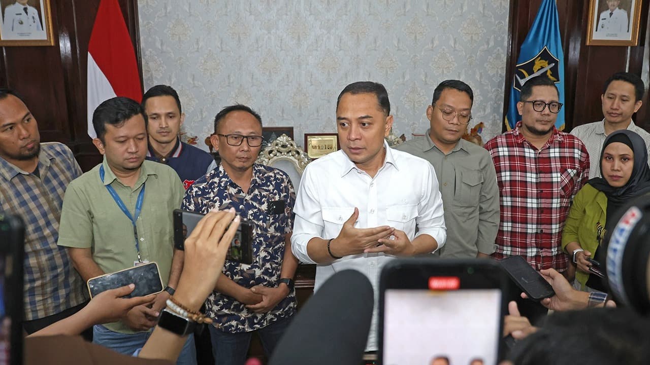Polemik Parkir Toko Modern Surabaya Berakhir, Pemkot dan Pengusaha Sepakat Gratiskan Parkir dengan Jukir Resmi