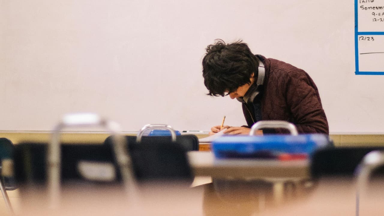 IELTS atau TOEFL? Mana Yang Lebih Cocok Buat Kamu?