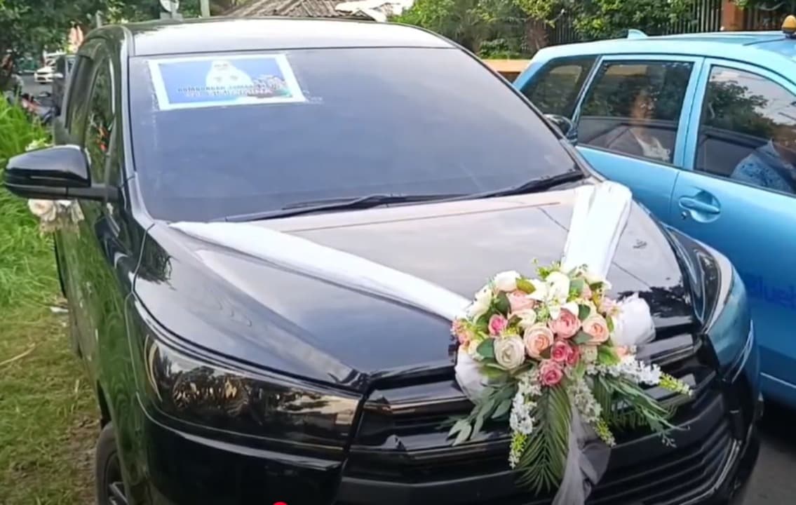 Mobil Hias Sambut Jamaah Haji Asal Sampang