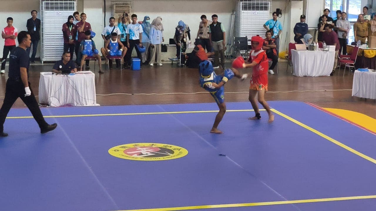 Wushu Kota Malang Cetak Sejarah, Lampaui Target 5 Emas di Porprov Jatim 2025