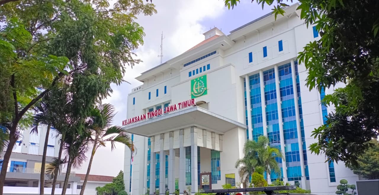 Kejati Jatim Selidiki Dugaan Korupsi Akuisi Saham PT Semen Indogreen Sentosa